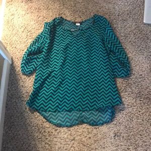 Shirt need tank underneath